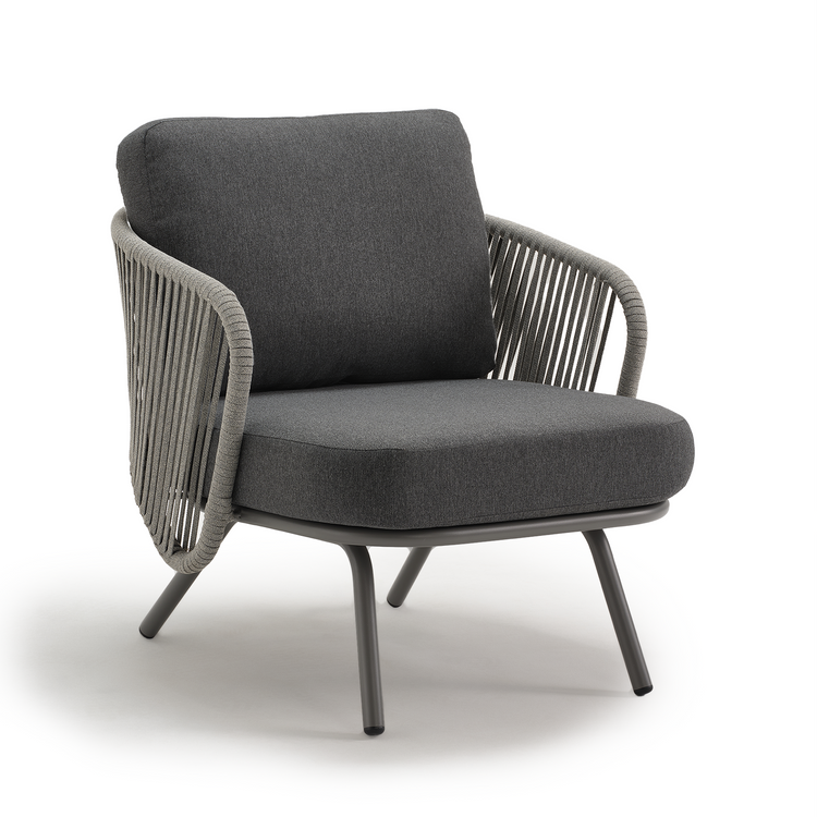 33.8" Outdoor Round Tube Woven Rope Arm Lounge Chair