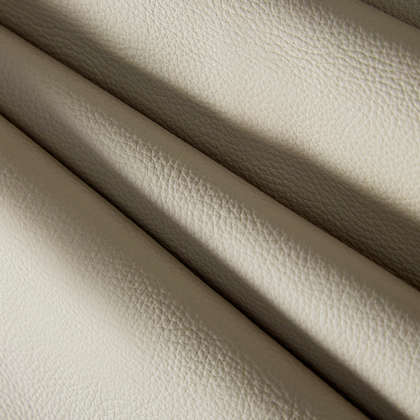 [Pre-sale] 118" Scratch-Resistant Vegan Leather Sofa - Deep Seating & Metal Legs